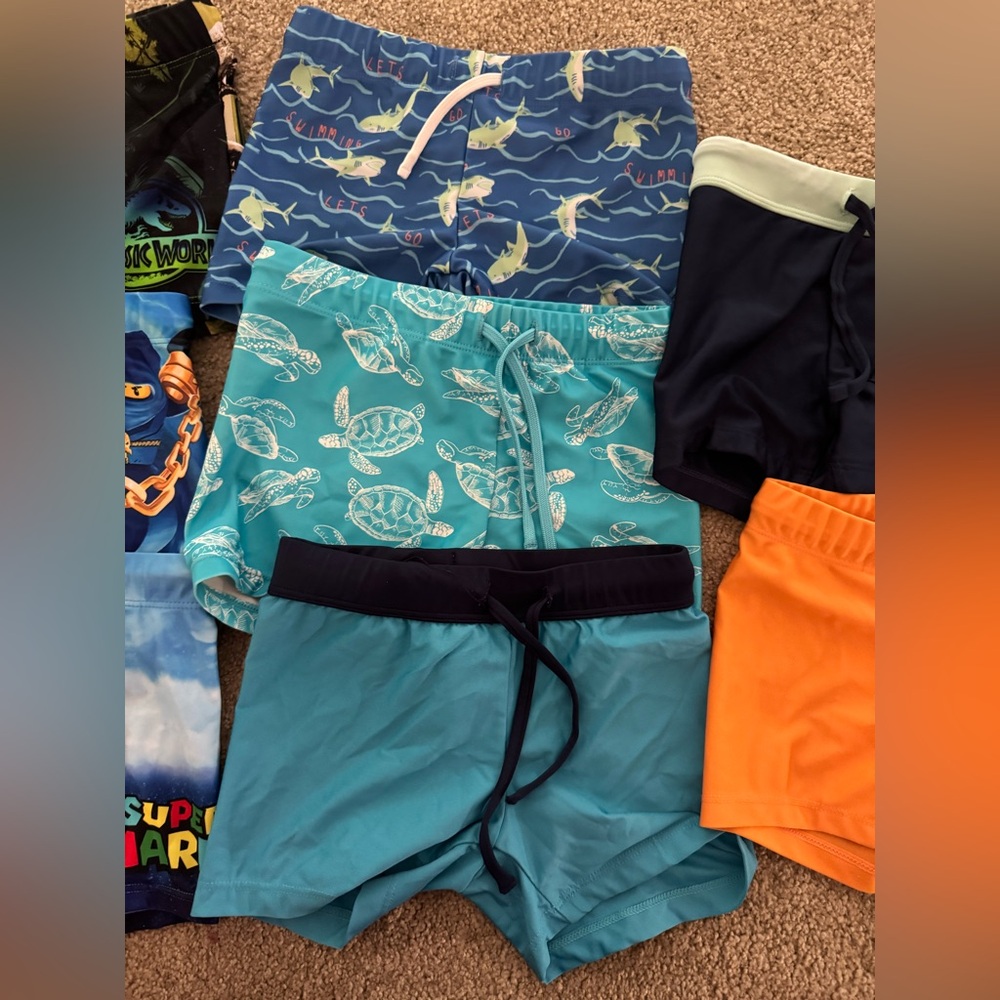 (8) Pairs H&M boys euro shortie swim trunks - Picture 3 of 8